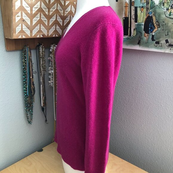 Apt. 9 100% Cashmere V Neck Sweater - Quiet Luxury - Picture 6 of 8